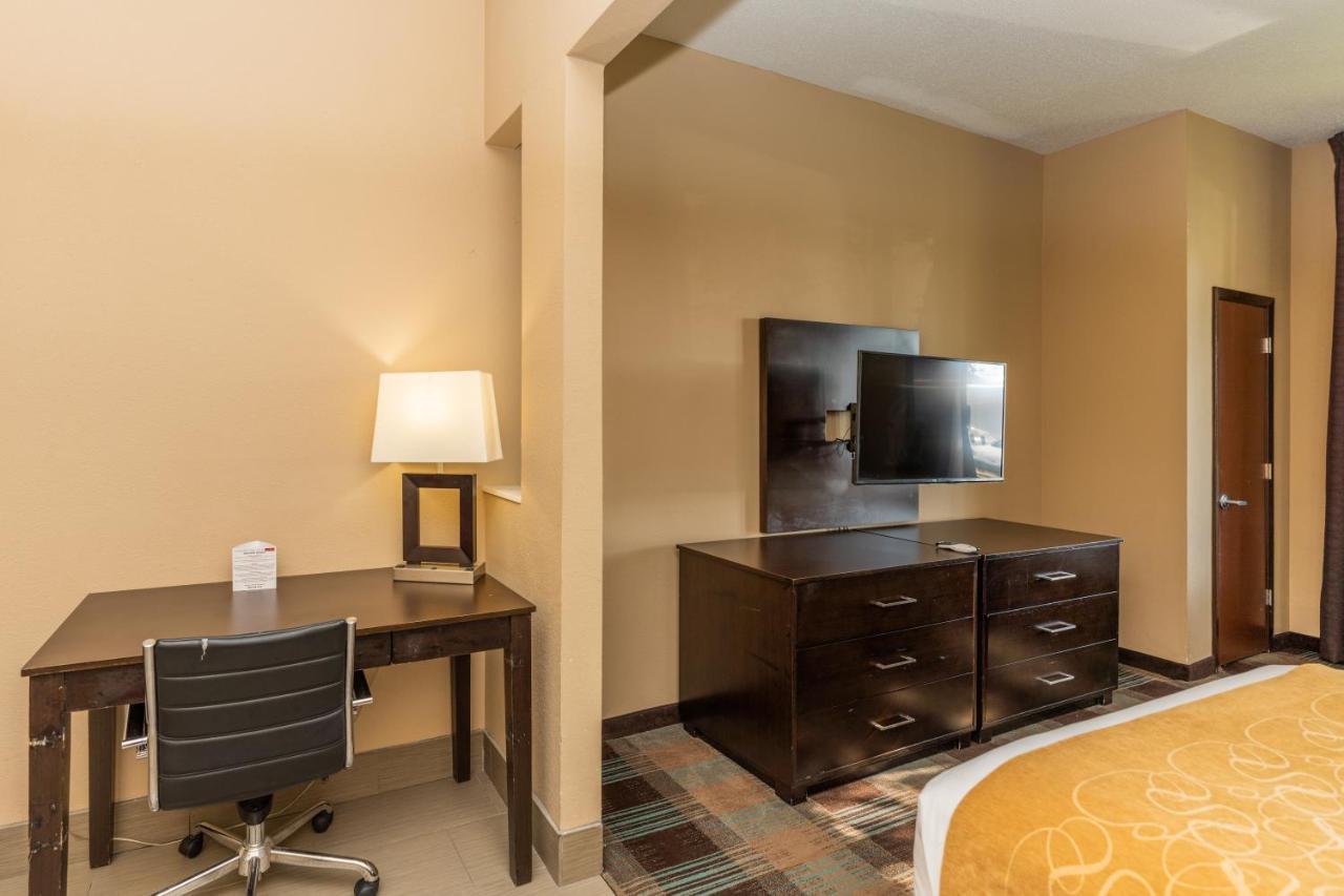 Comfort Suites Houston West At Clay Road Exteriér fotografie