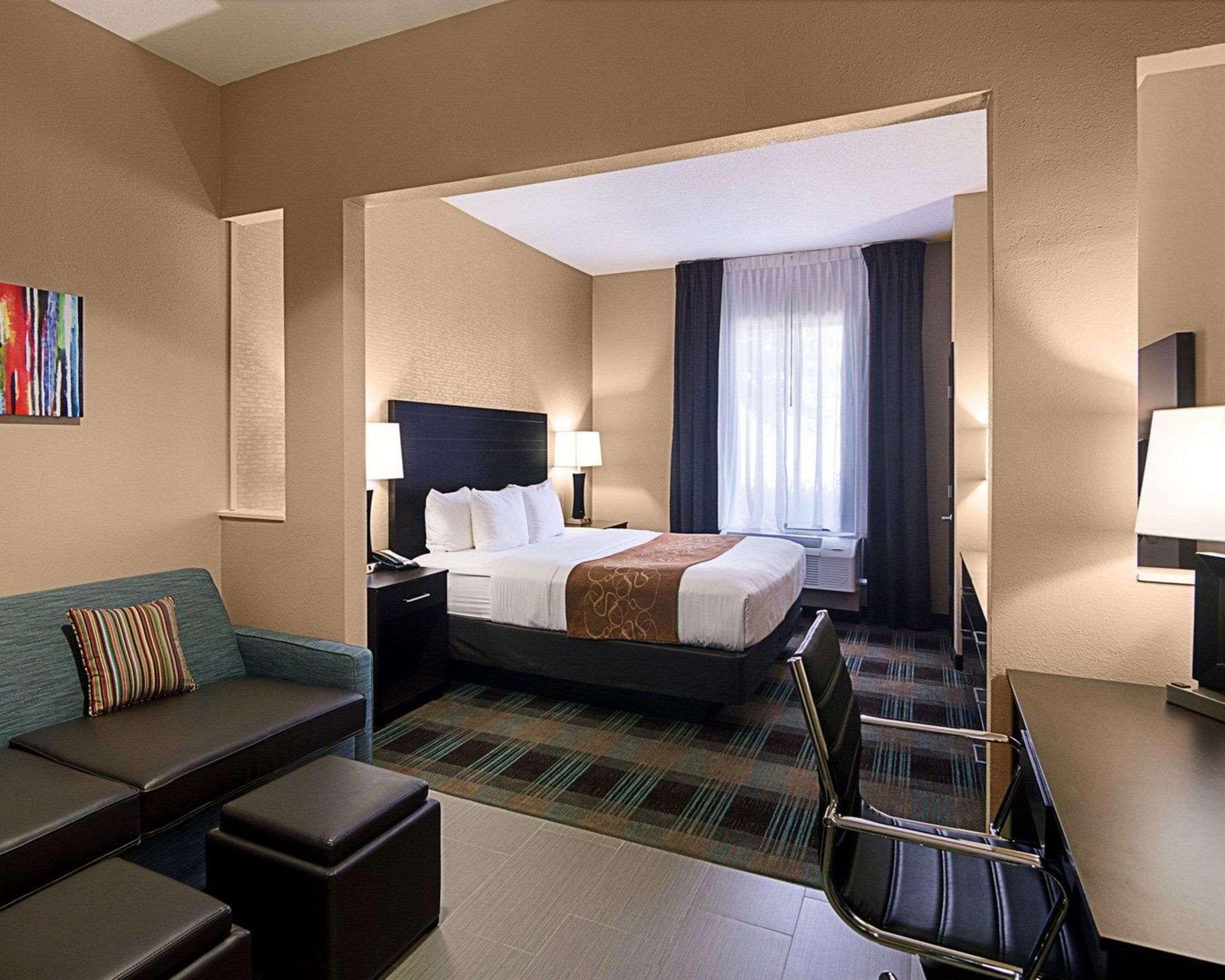 Comfort Suites Houston West At Clay Road Exteriér fotografie